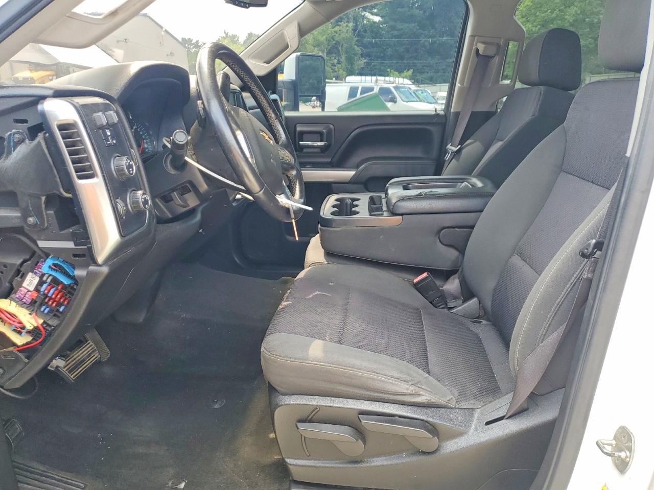 2016 Chevrolet Silverado 2500 Hd 4Wd 6.6L V8 Tdsl - Image 7