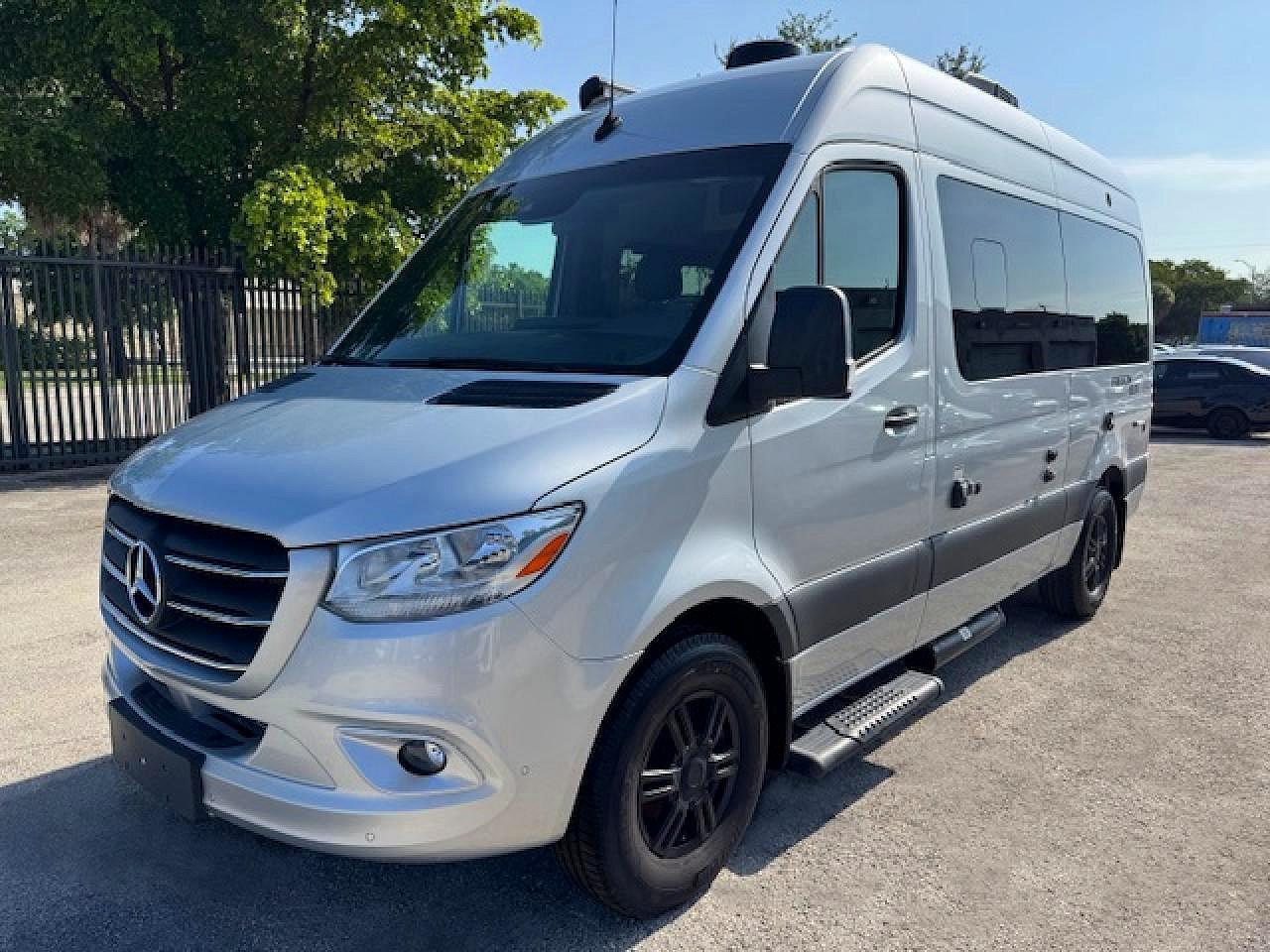 2022 Mercedes-Benz Sprinter 2500
