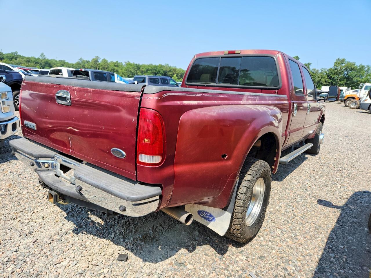 2005 Ford F350 Super Duty - Фото 3