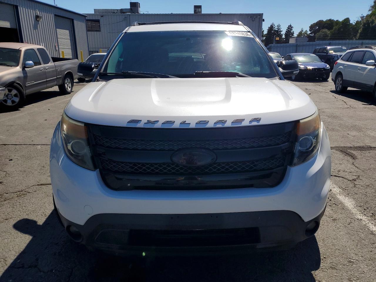 2015 Ford Explorer Sport - Фото 5