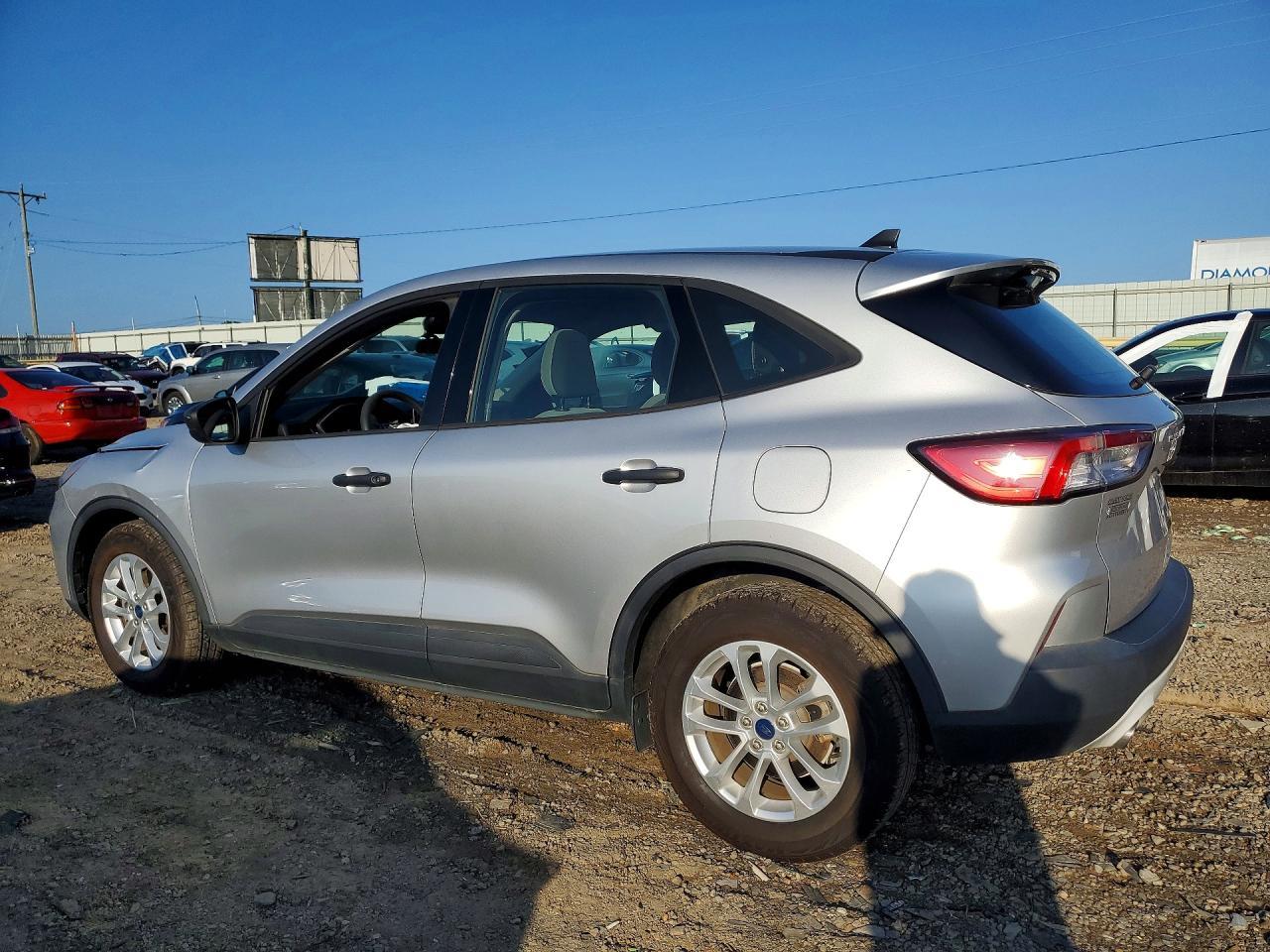 2020 Ford Escape S - Image 2