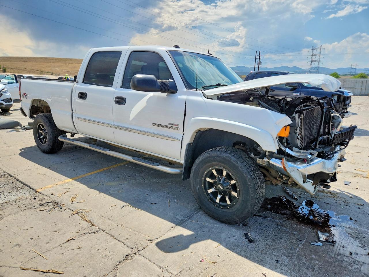 2004 GMC Sierra K2500 Heavy Duty - Фото 4
