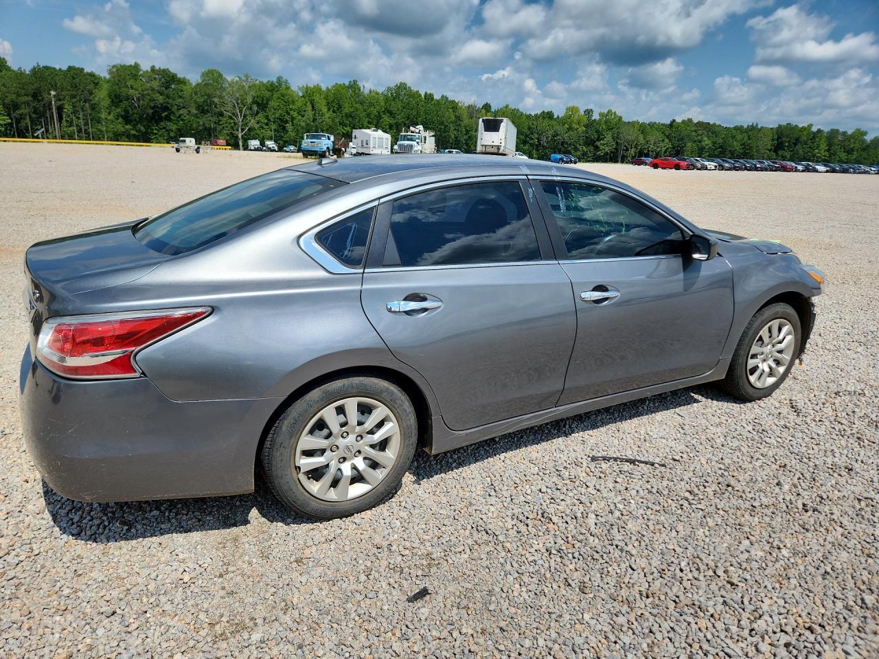 2015 Nissan Altima 2.5 S - Фото 3