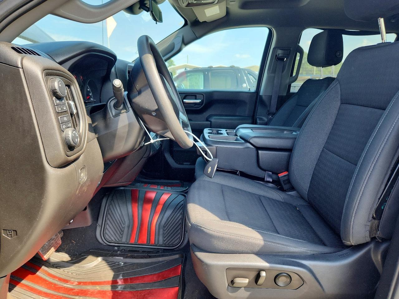 2023 Chevrolet Silverado K1500 Custom - Image 7