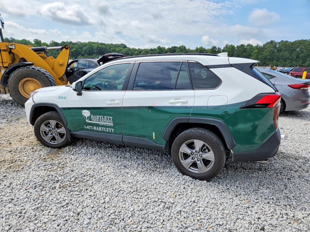 2024 Toyota Rav4 Hybrid Xle - Фото 2