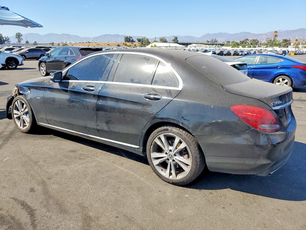 2017 Mercedes-Benz C 350E - Фото 2