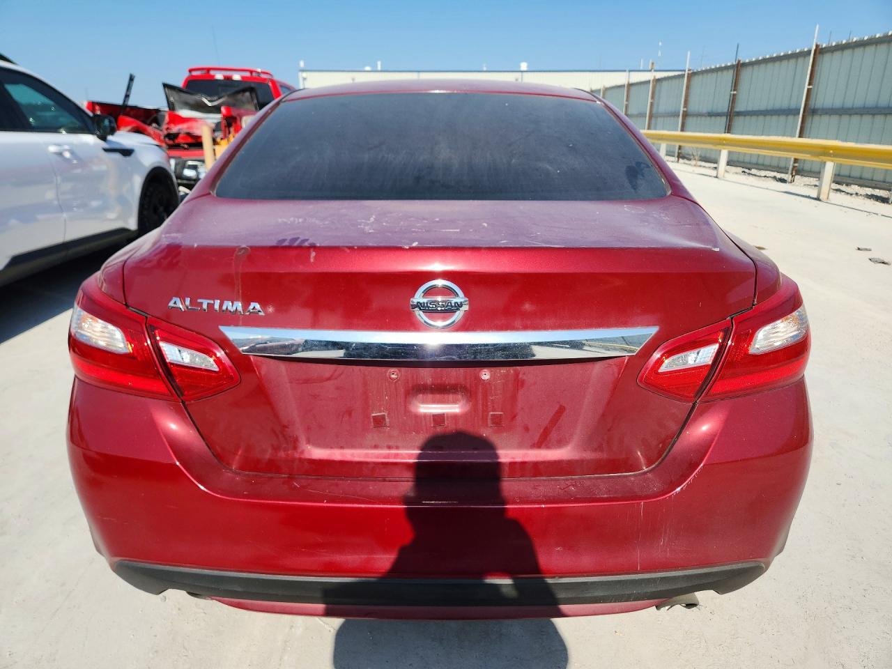 2016 Nissan Altima 2.5 S - Фото 6