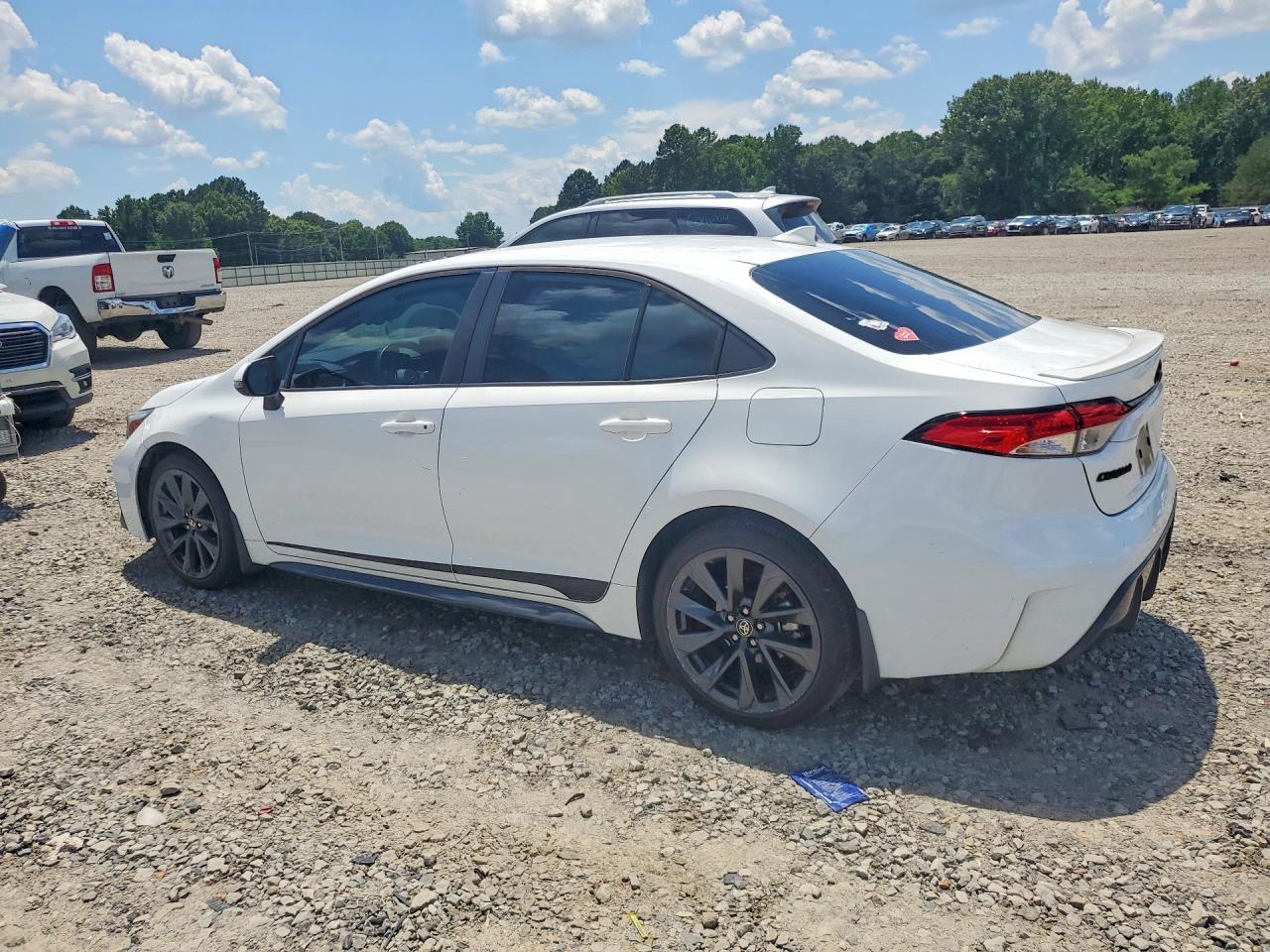 2023 Toyota Corolla Se - Фото 2