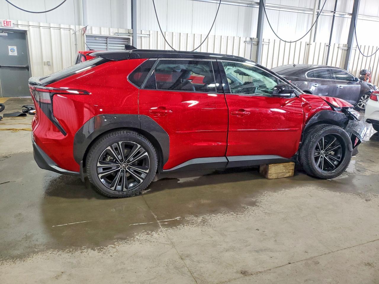 2023 Toyota Bz4X - Фото 3
