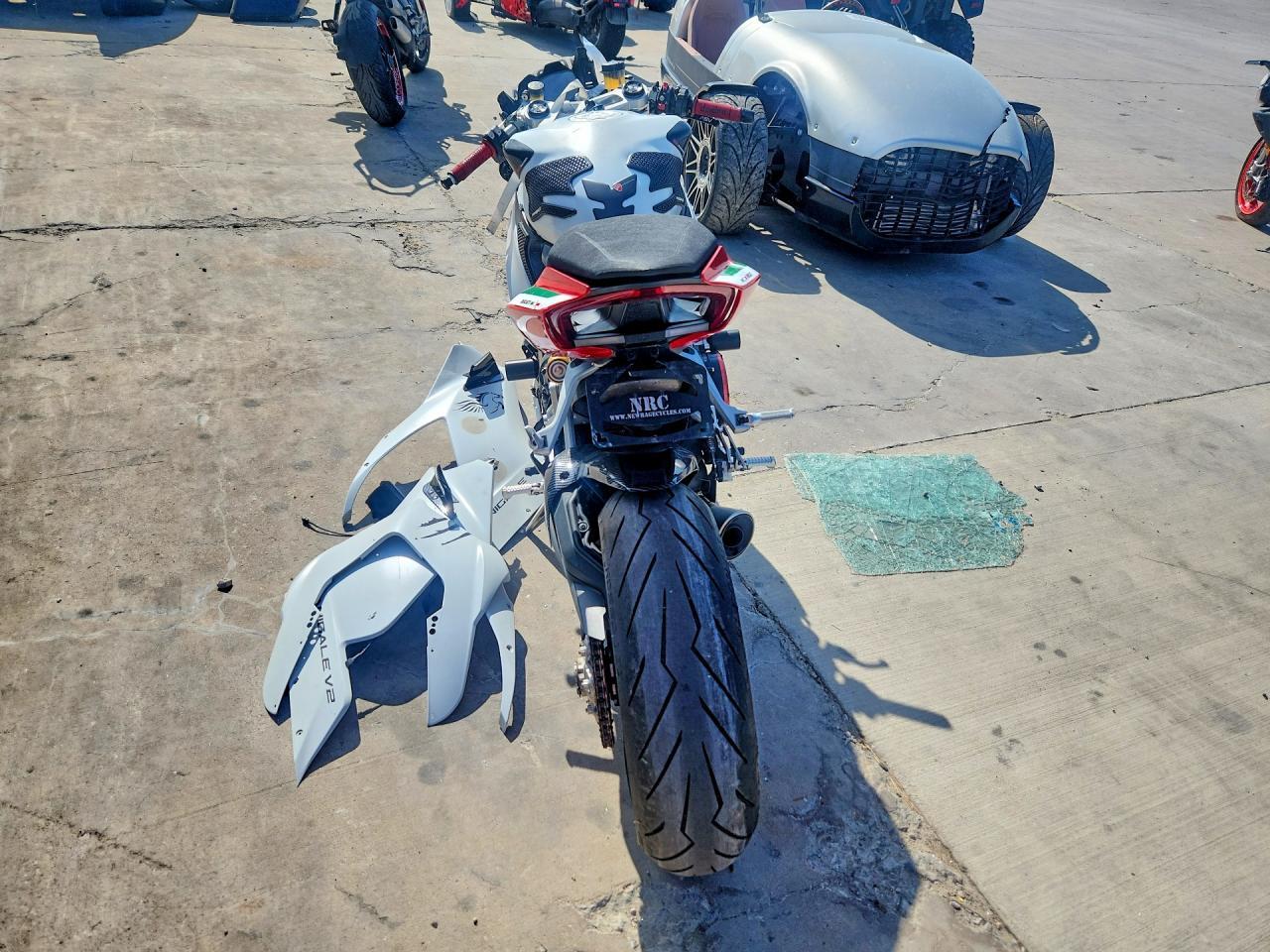 2021 Ducati Panigale V2 - Image 4