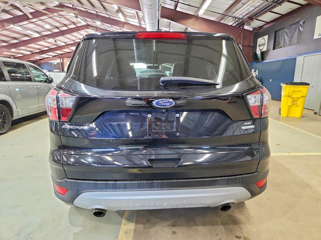 2017 Ford Escape Se - Фото 6
