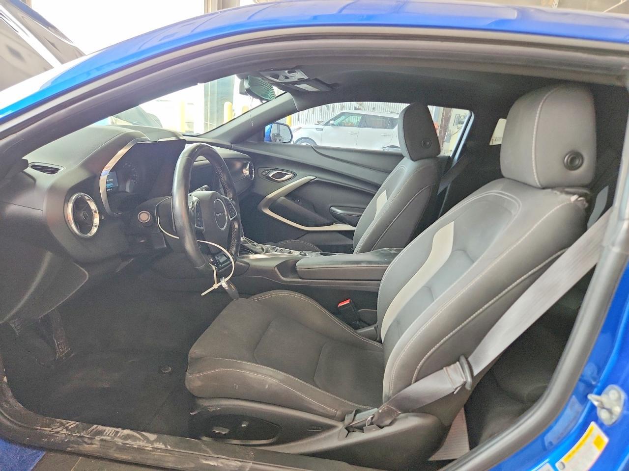 2018 Chevrolet Camaro Lt - Image 7