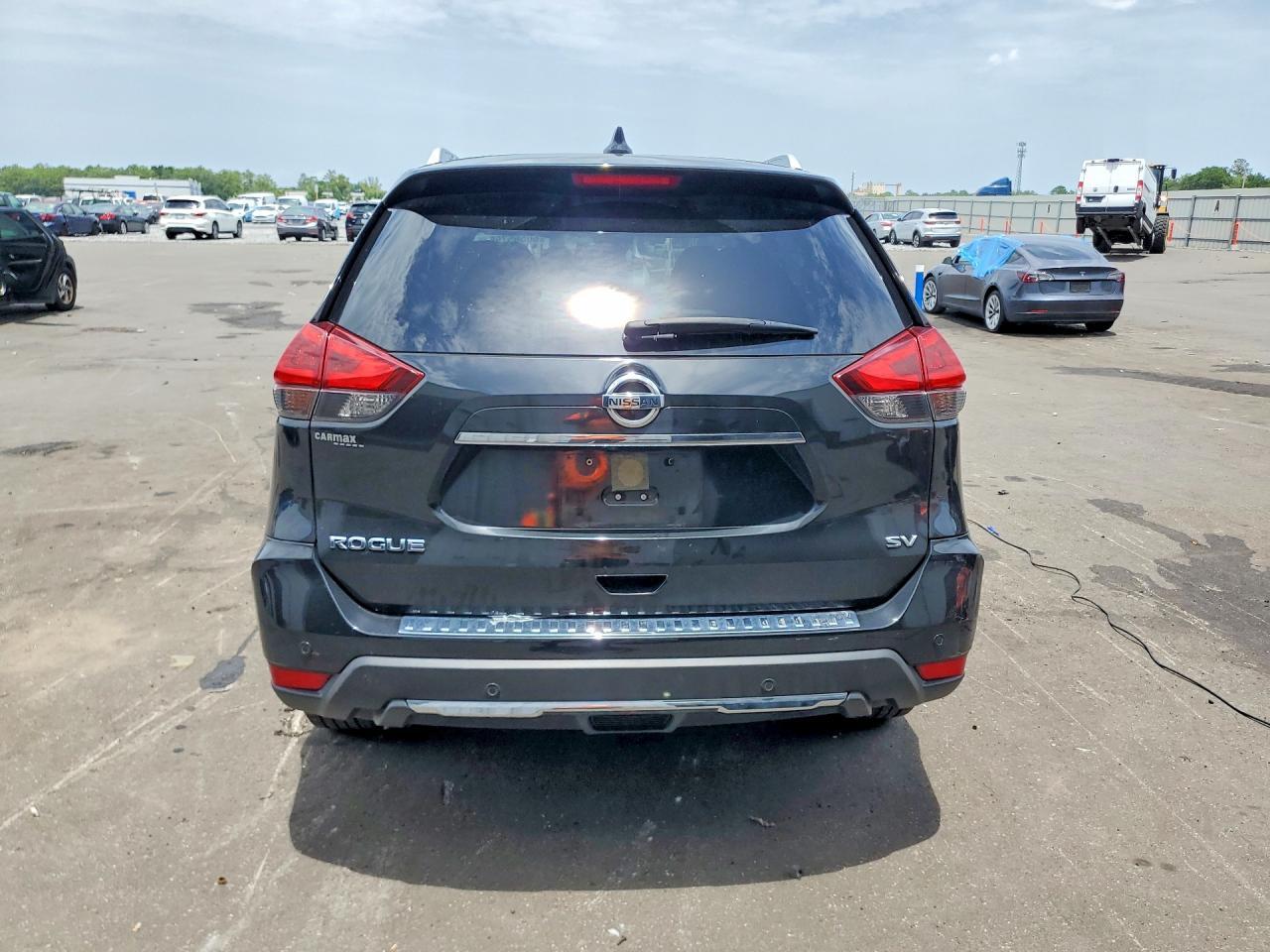 2020 Nissan Rogue Sv - Фото 6