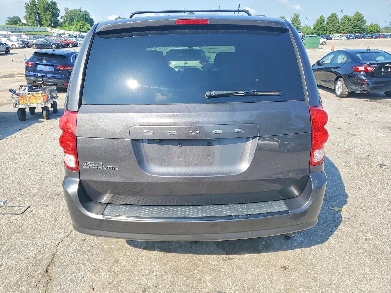 2016 Dodge Grand Caravan Sxt - Фото 6