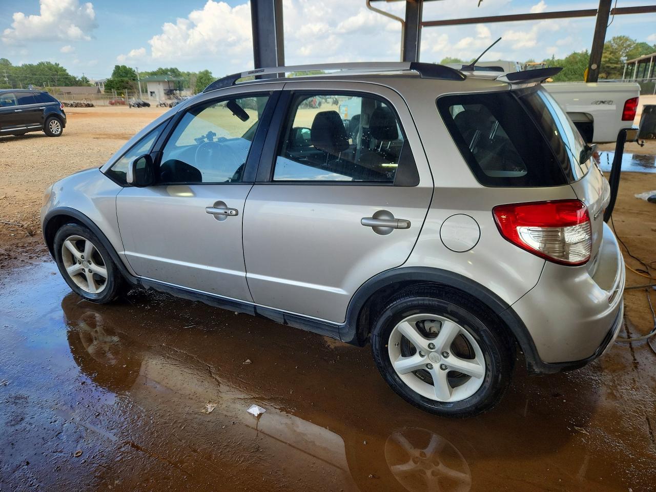 2008 Suzuki Sx4 Touring - Image 2