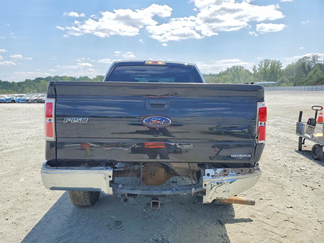 2014 Ford F150 Xlt - Image 6