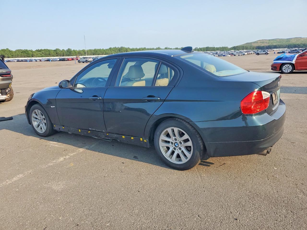 2006 BMW 3 Series - Image 2
