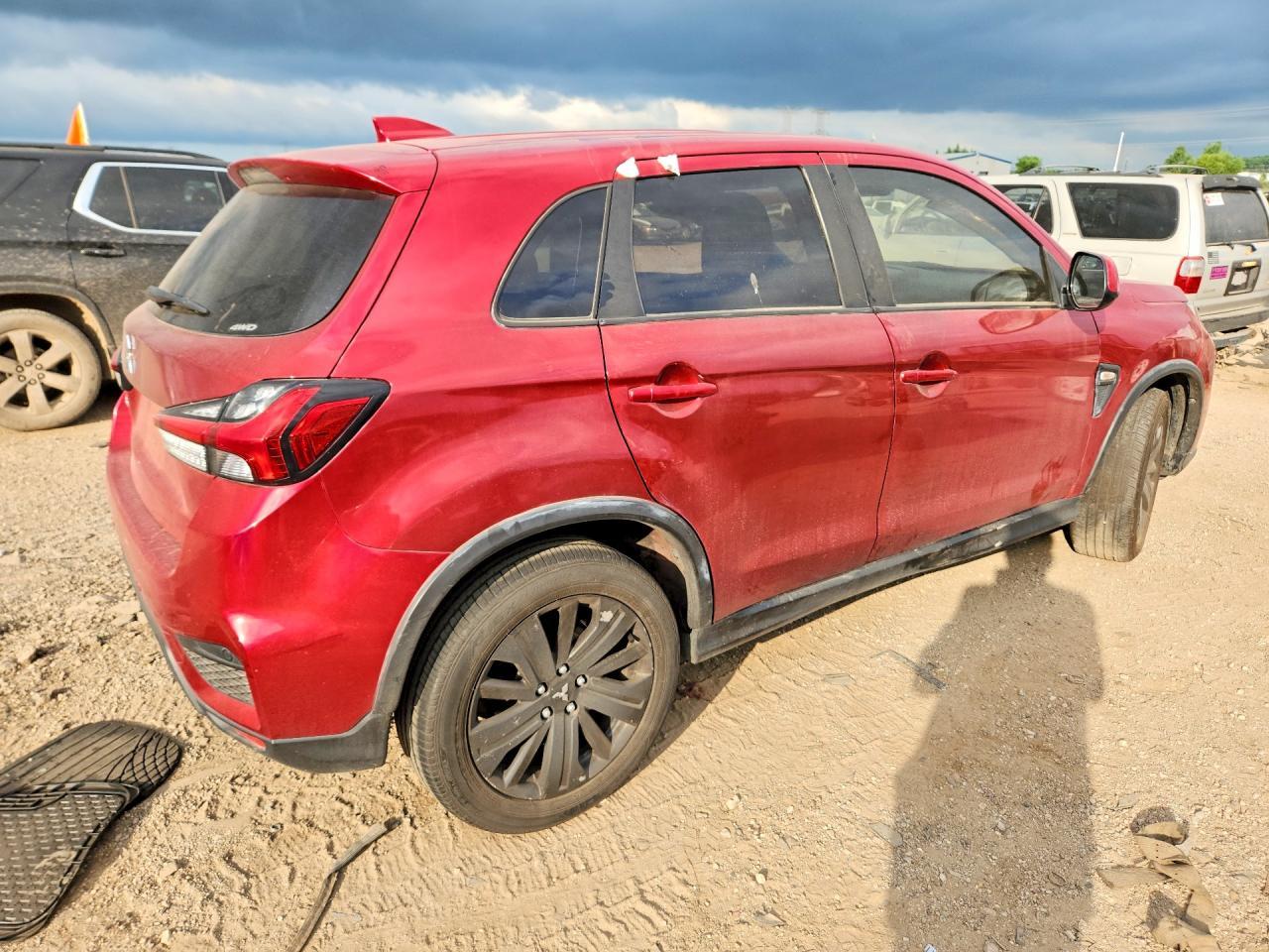 2023 Mitsubishi Outlander Sport S/Se - Фото 3