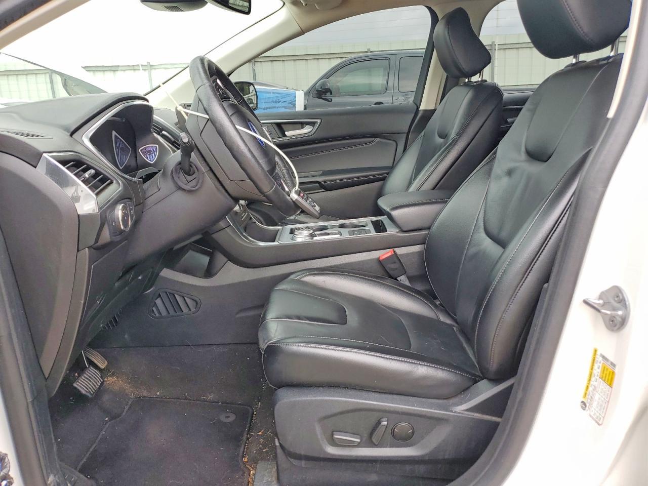 2021 Ford Edge Titanium - Фото 7