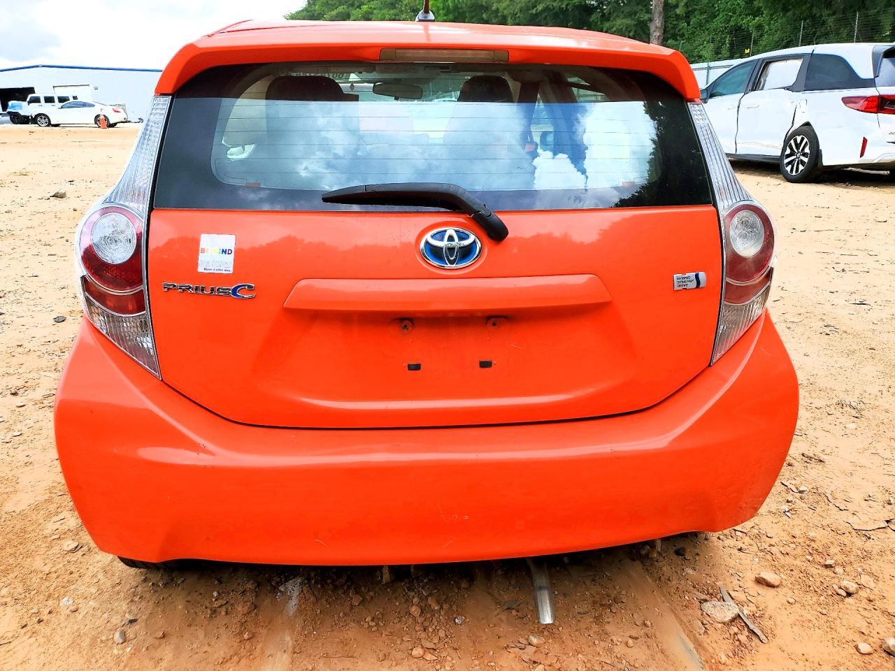2012 Toyota Prius C Two - Фото 6