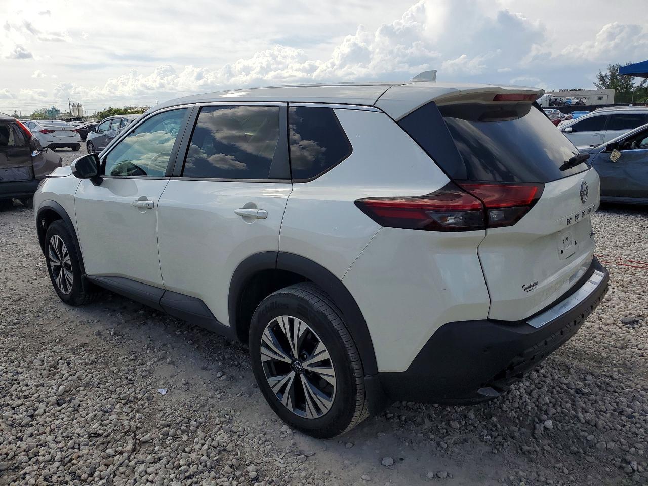 2023 Nissan Rogue Sv - Фото 2