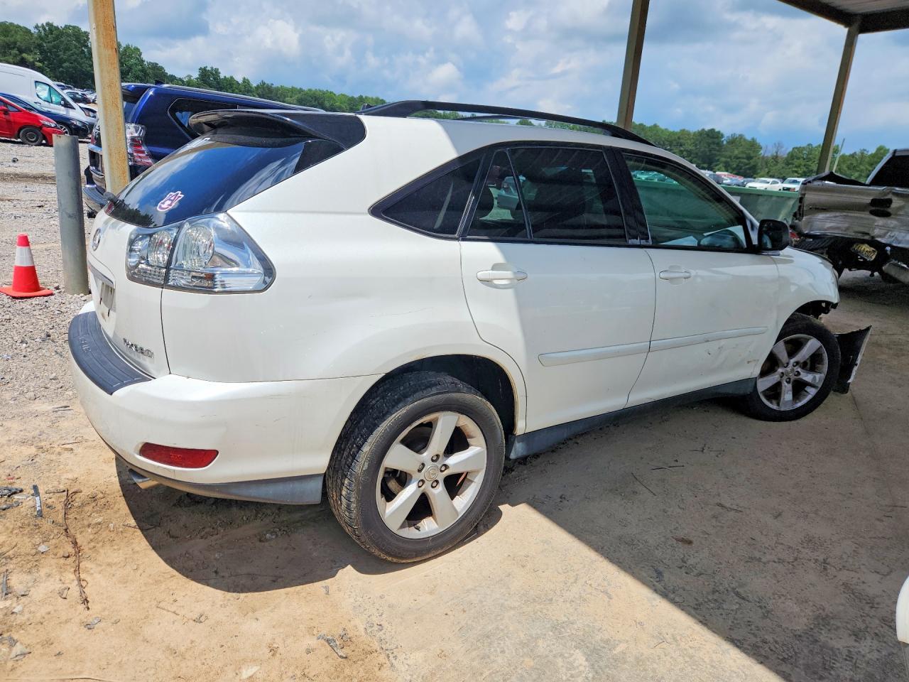 2005 Lexus Rx 330 - Image 3