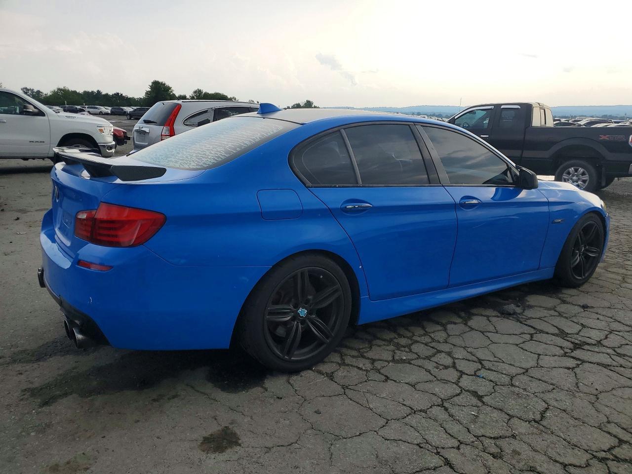 2012 BMW 550 I - Фото 3
