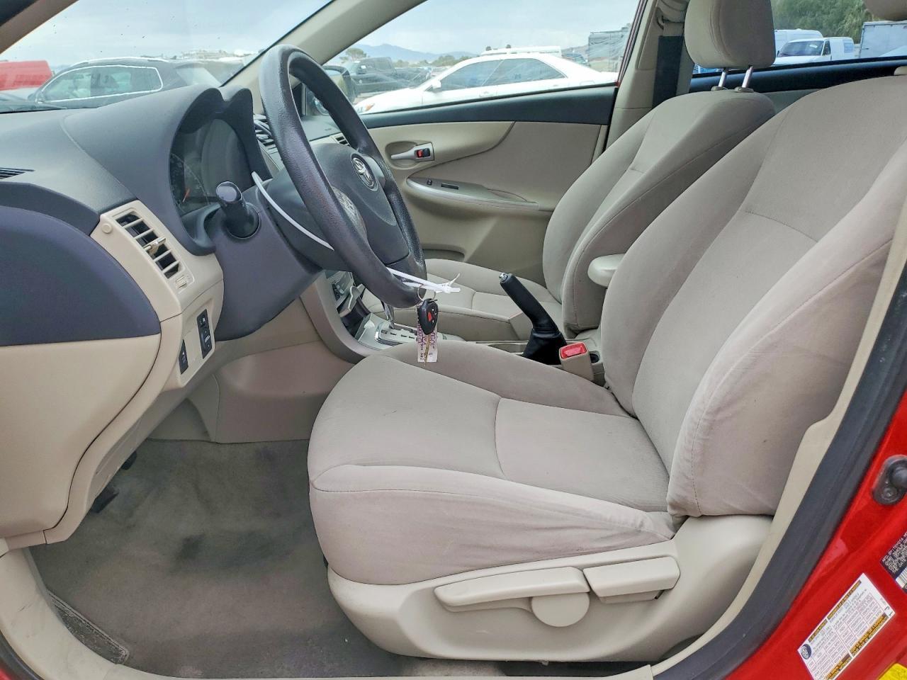 2012 Toyota Corolla Le - Фото 7