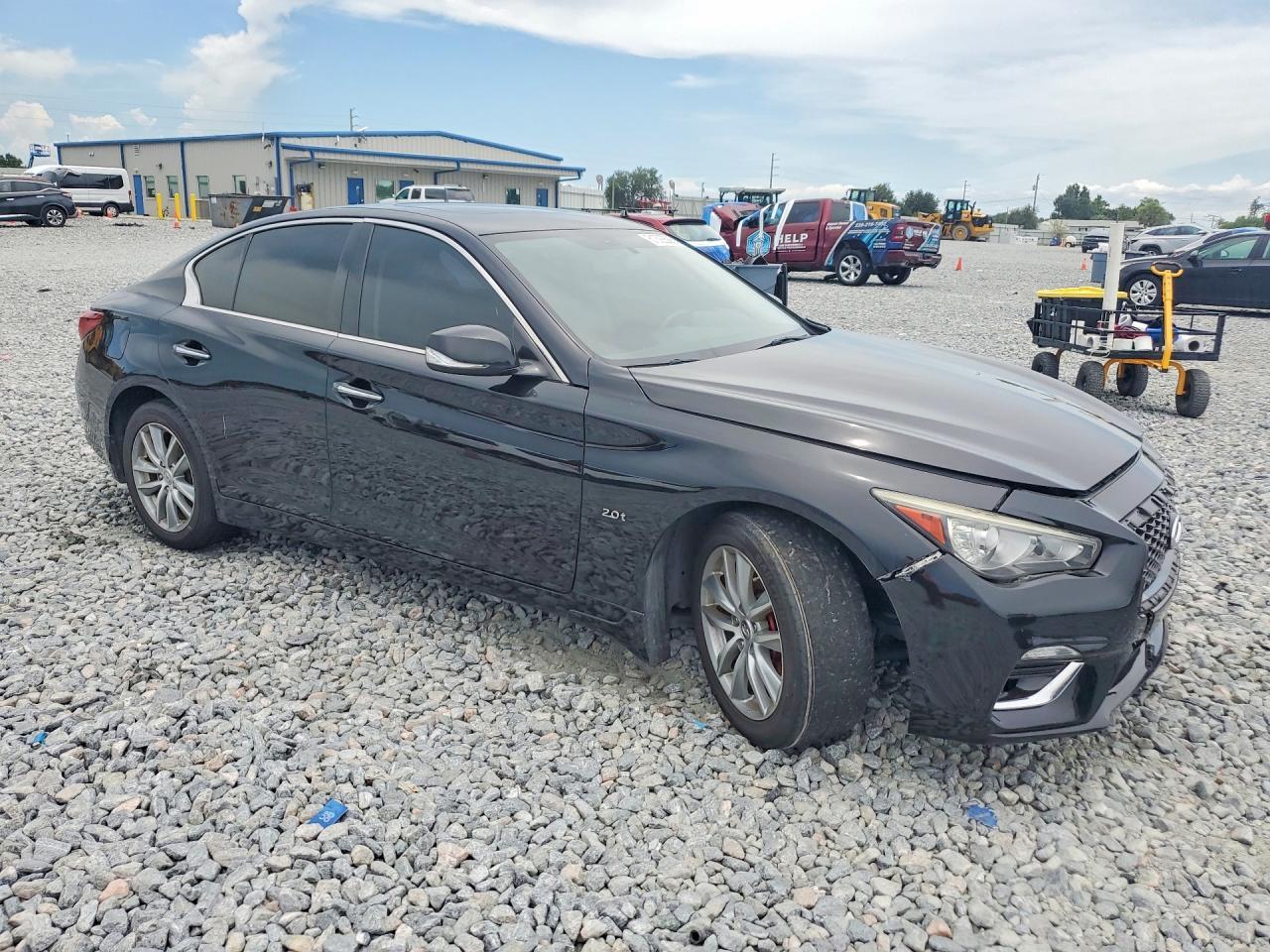 2018 Infiniti Q50 2.0T Luxe - Image 4