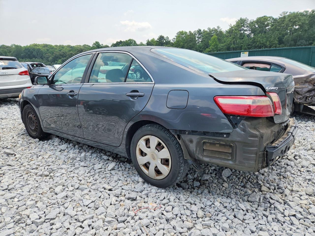 2007 Toyota Camry Le - Фото 2