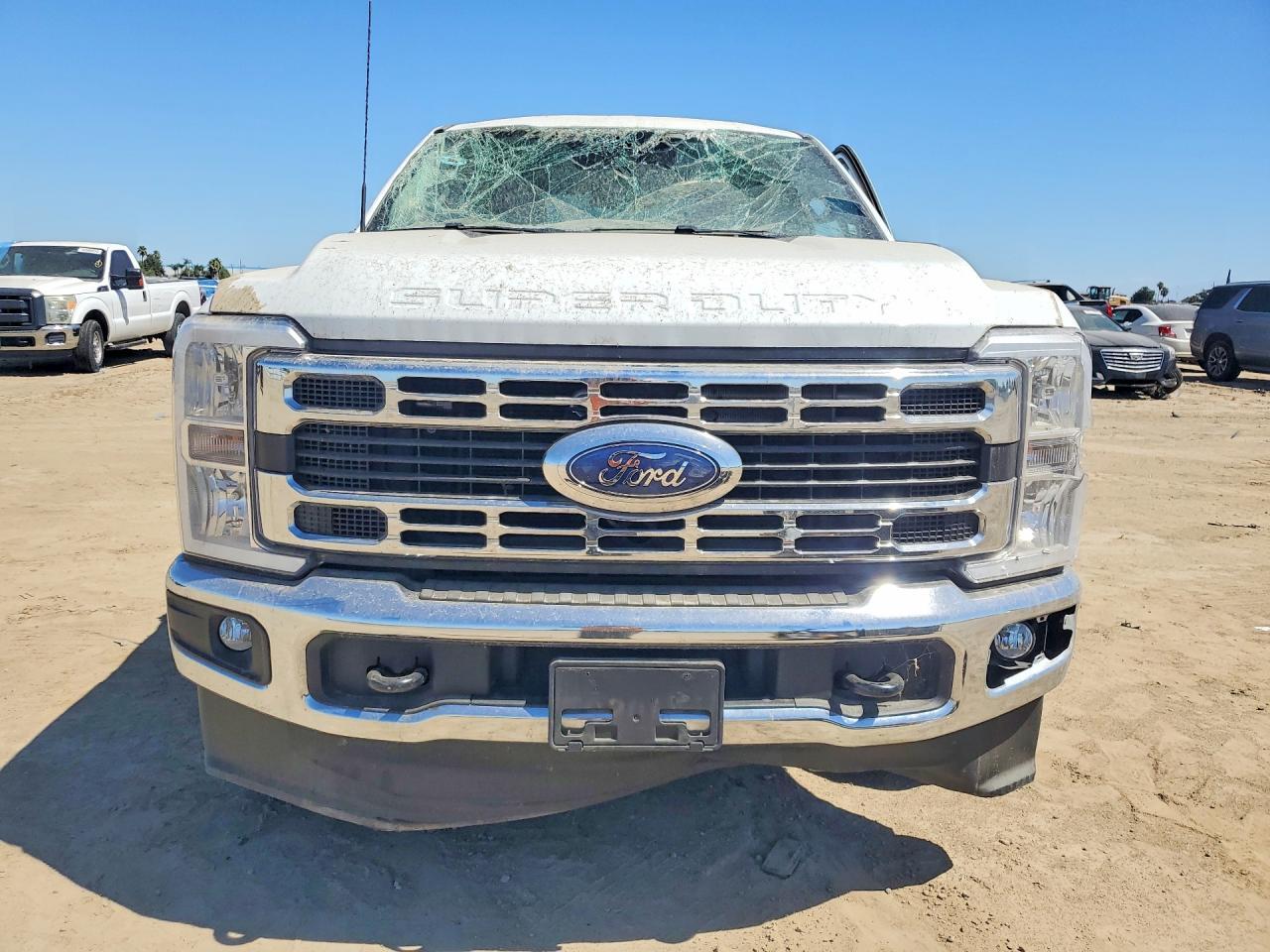 2025 Ford F250 Super Duty - Image 5