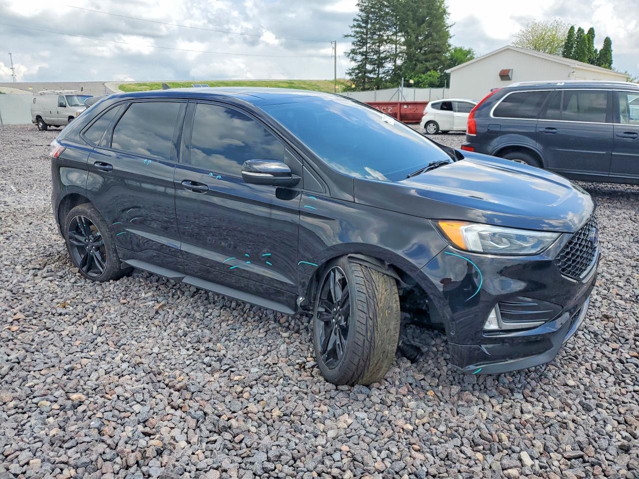 2021 Ford Edge St - Image 4