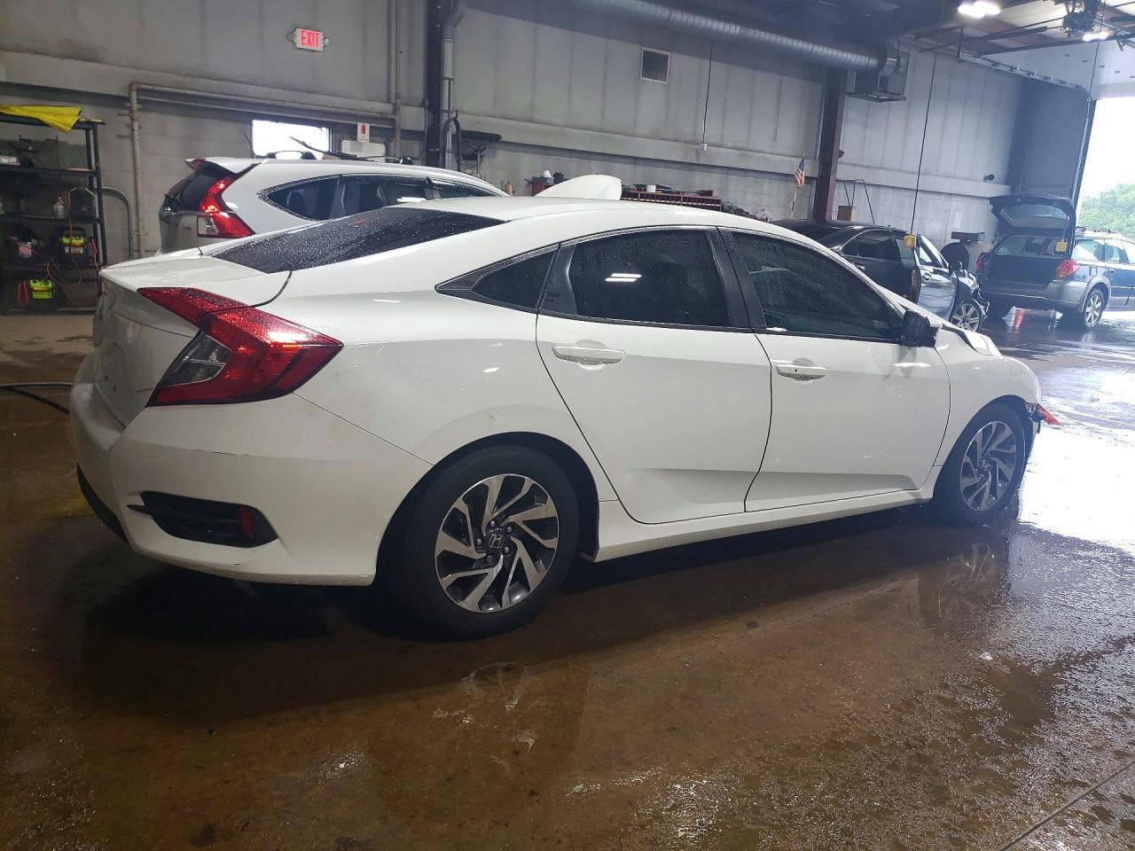 2016 Honda Civic Ex - Фото 3