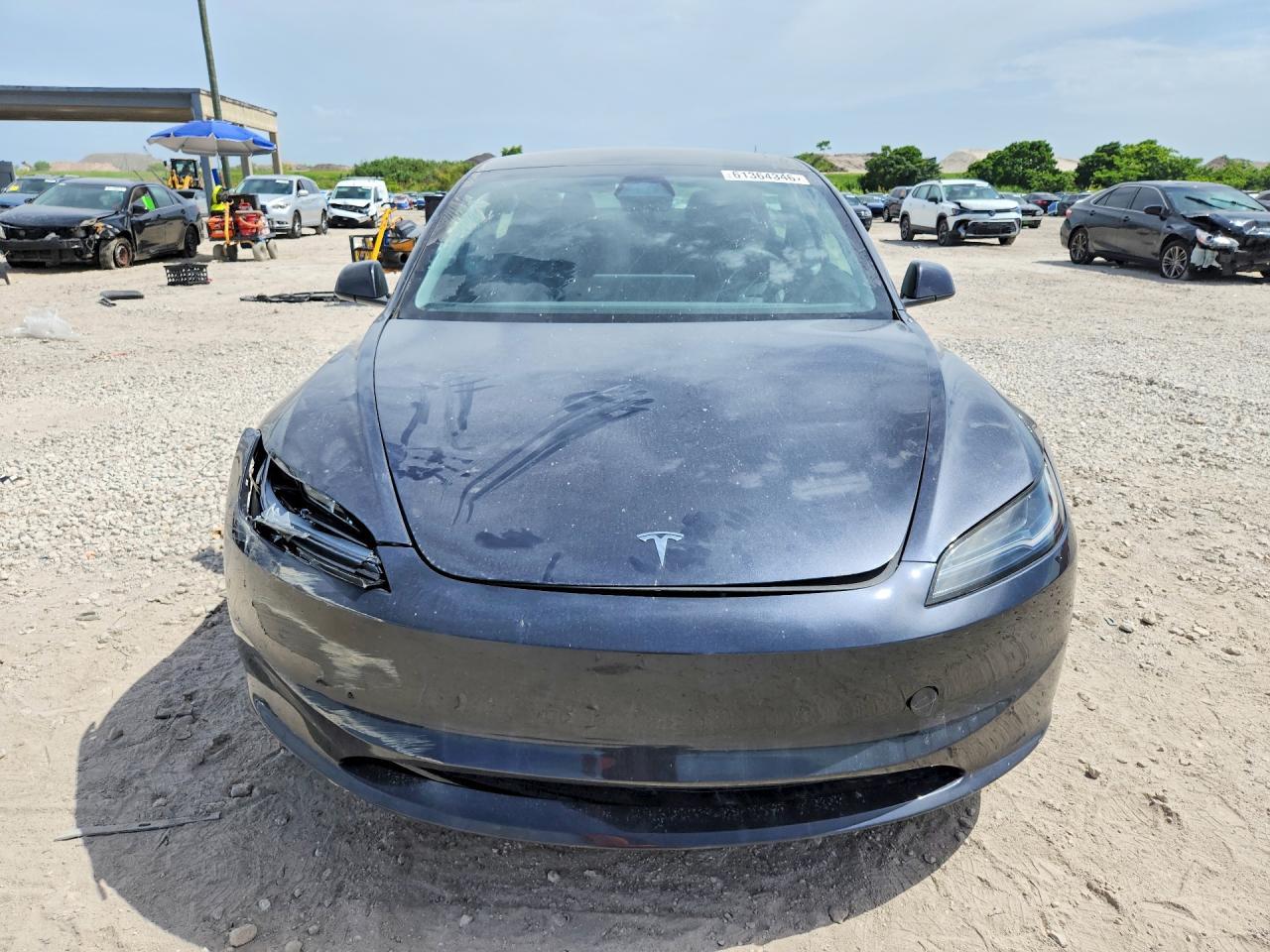 2024 Tesla Model 3 - Фото 5