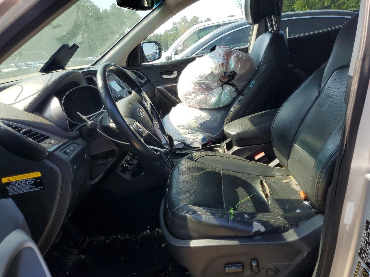 2016 Hyundai Santa Fe Sport 2.0T - Image 7