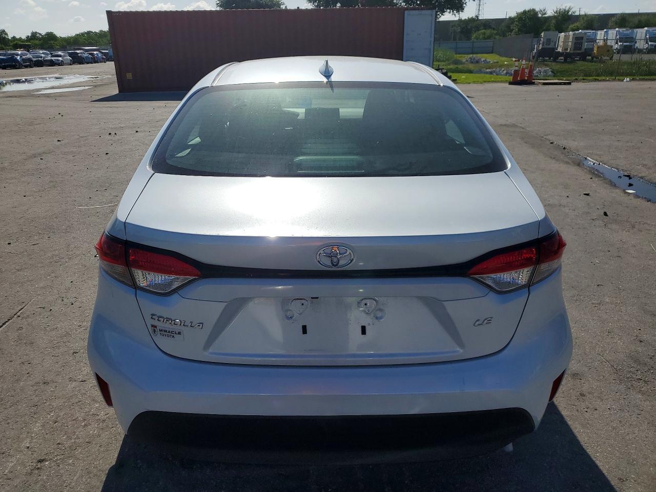 2025 Toyota Corolla Le - Фото 6