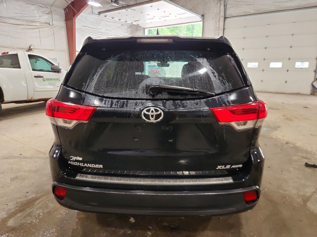 2018 Toyota Highlander Xle - Фото 6