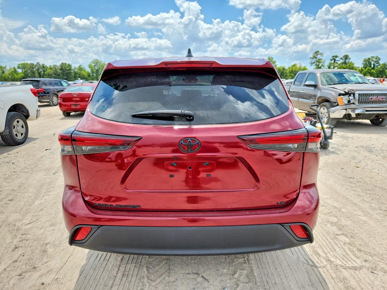 2024 Toyota Highlander Le - Фото 6