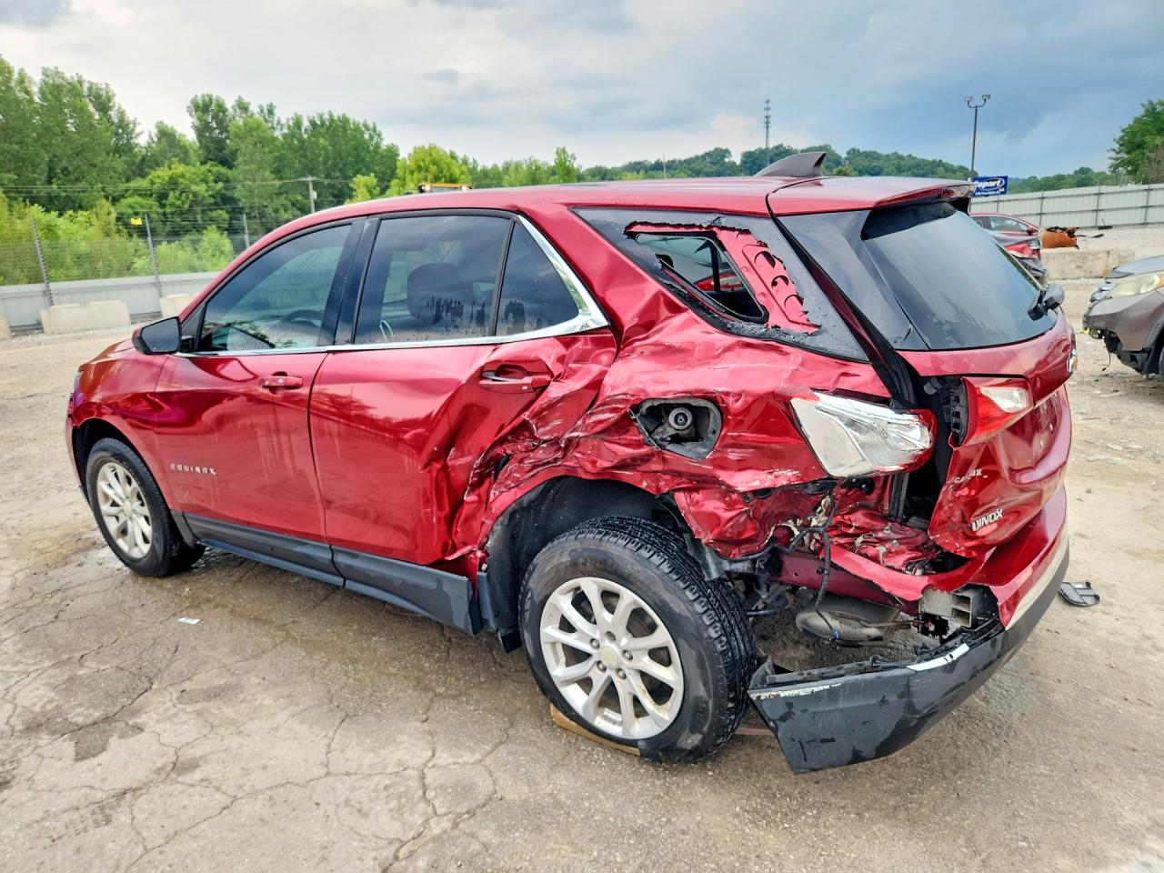 2018 Chevrolet Equinox Lt - Image 2