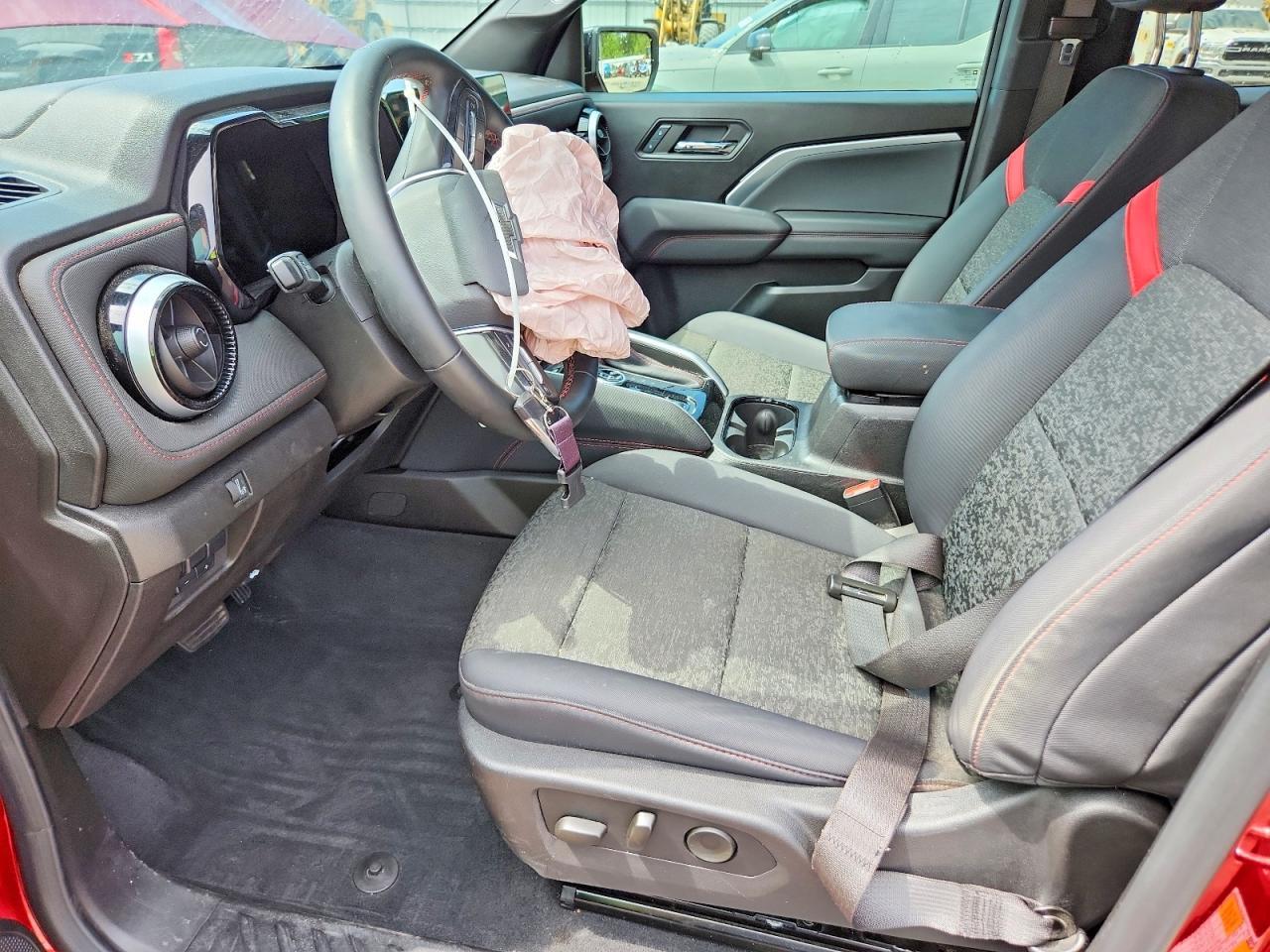 2024 Chevrolet Colorado Z71 - Фото 7