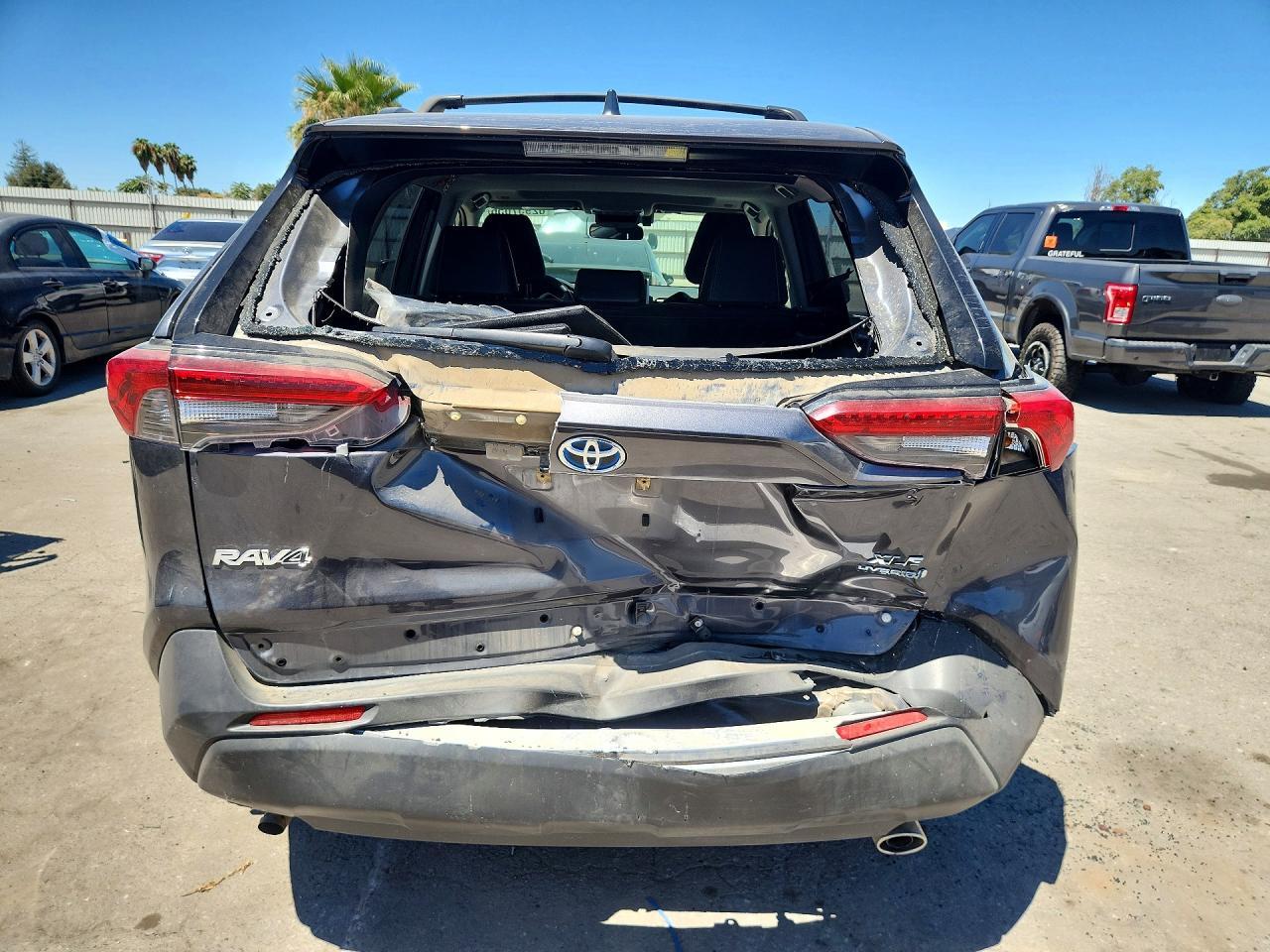 2024 Toyota Rav4 Xle Premium - Фото 6