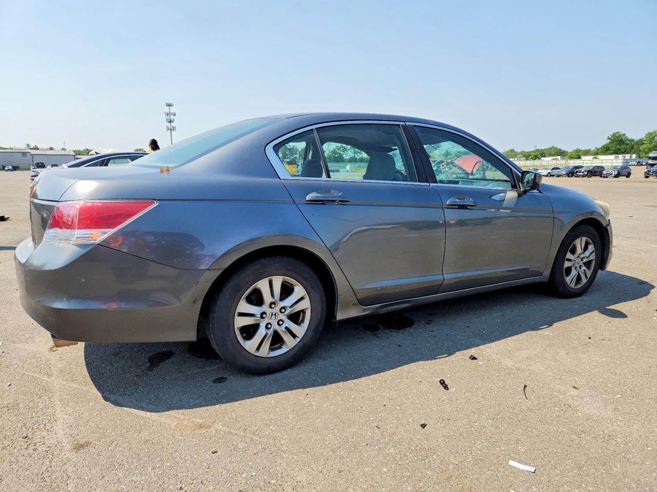 2010 Honda Accord Lxp - Image 3
