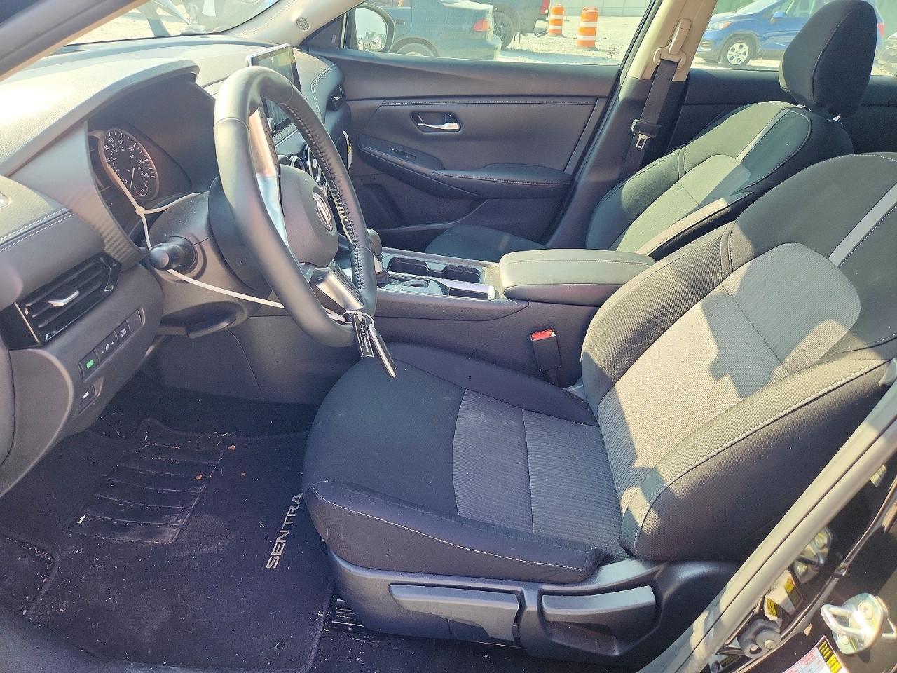 2025 Nissan Sentra Sv - Image 7