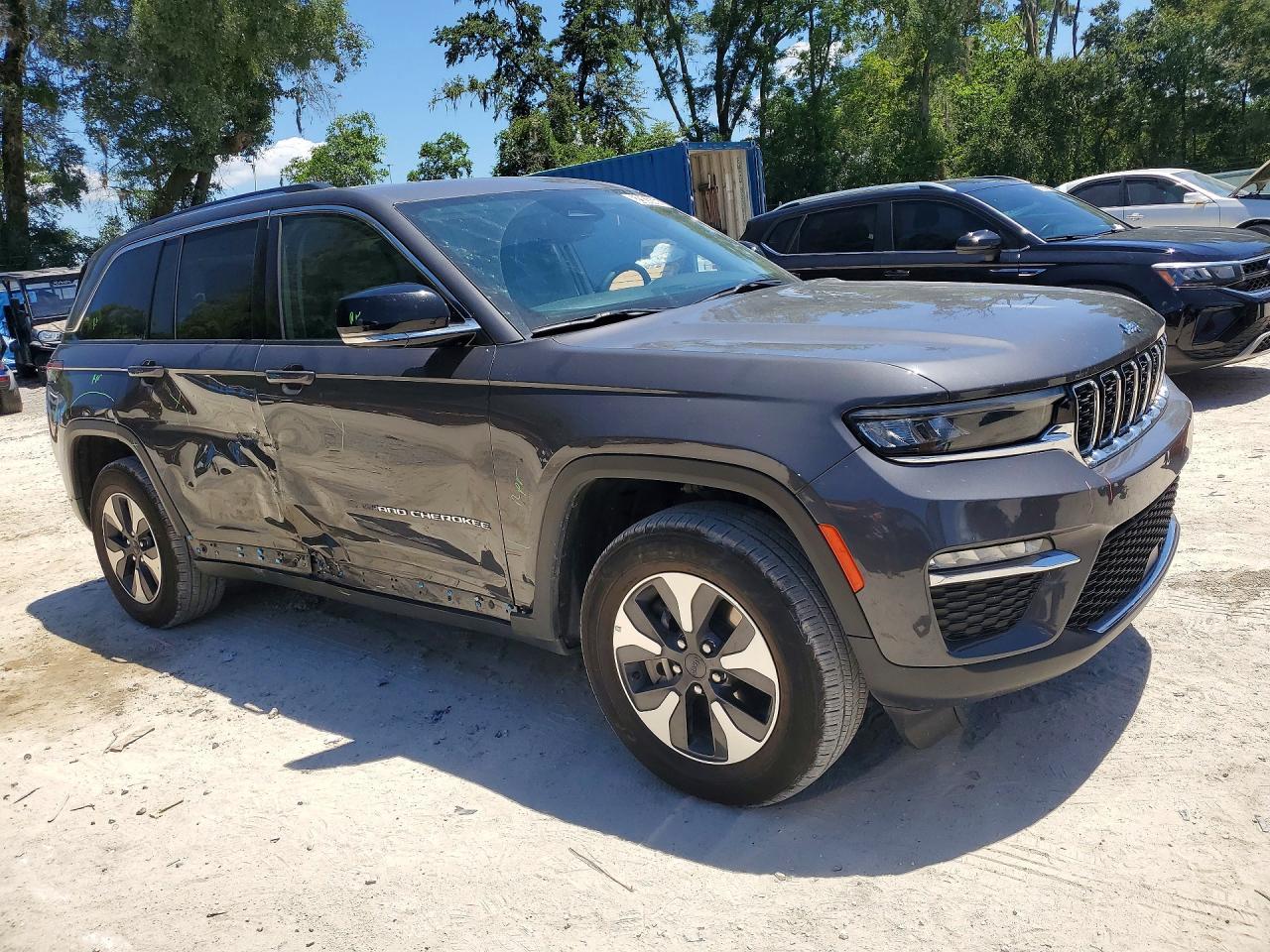2024 Jeep Grand Cherokee Limited 4Xe - Image 4