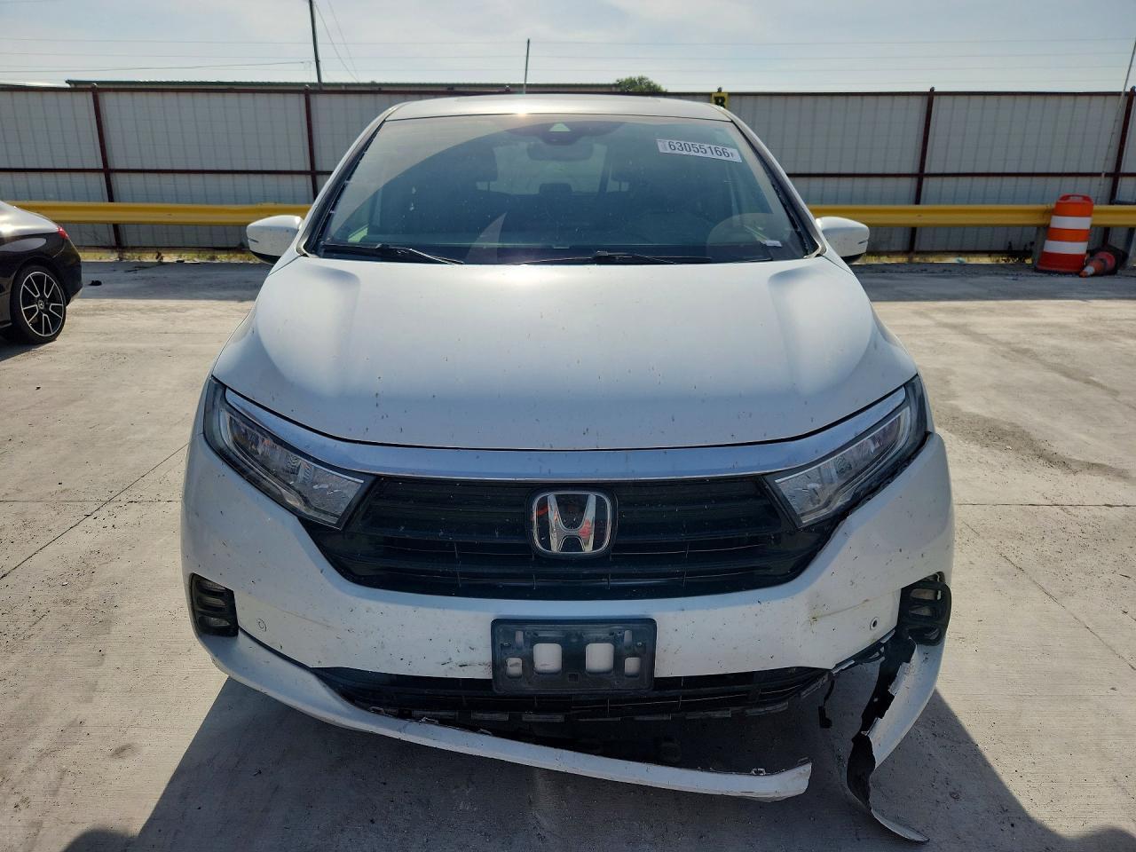 2021 Honda Odyssey Touring - Фото 5