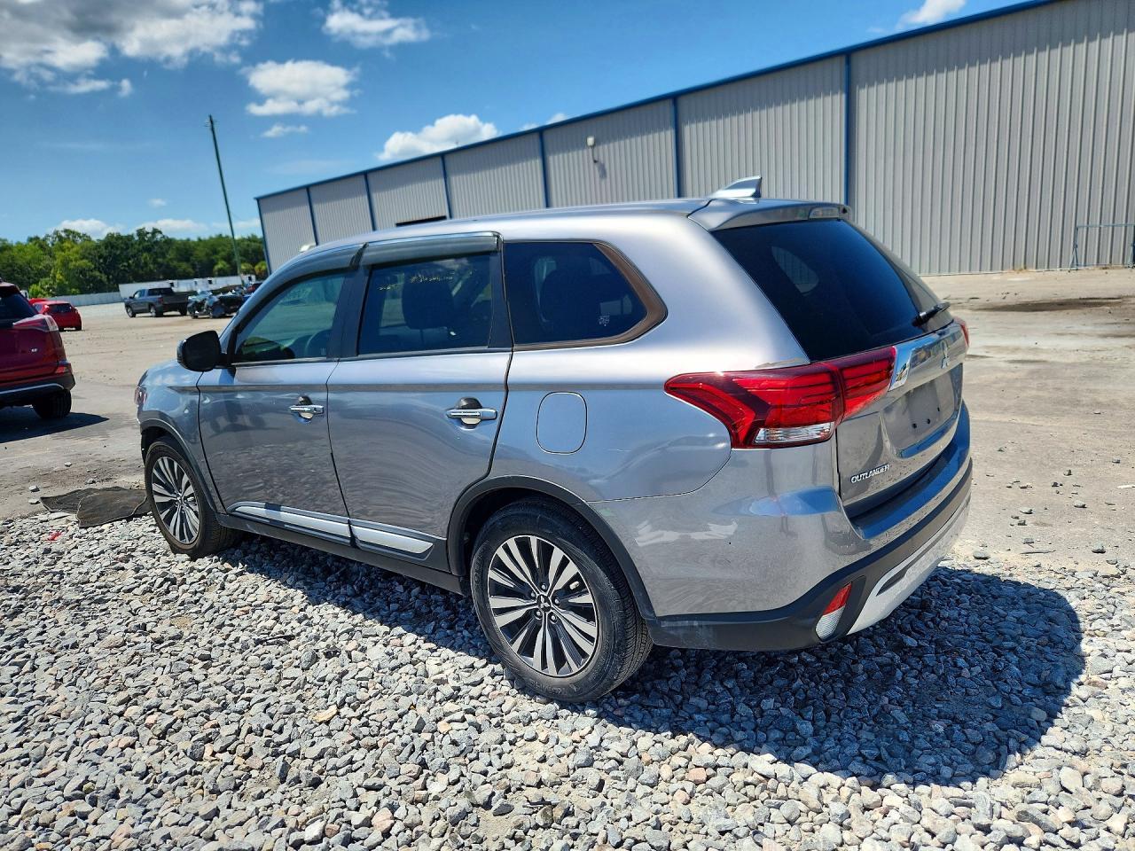 2020 Mitsubishi Outlander Es - Фото 2