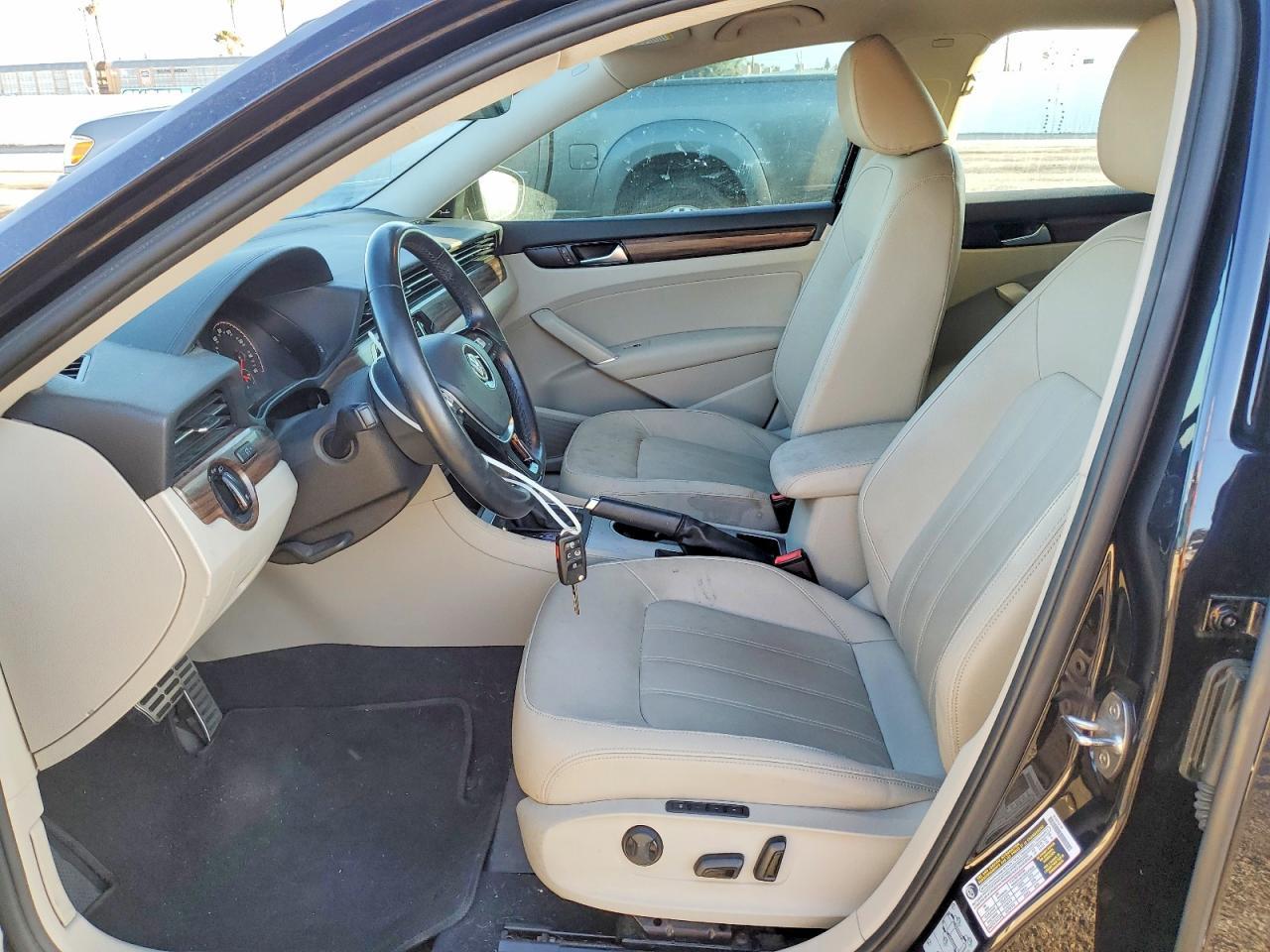 2020 Volkswagen Passat Sel - Image 7
