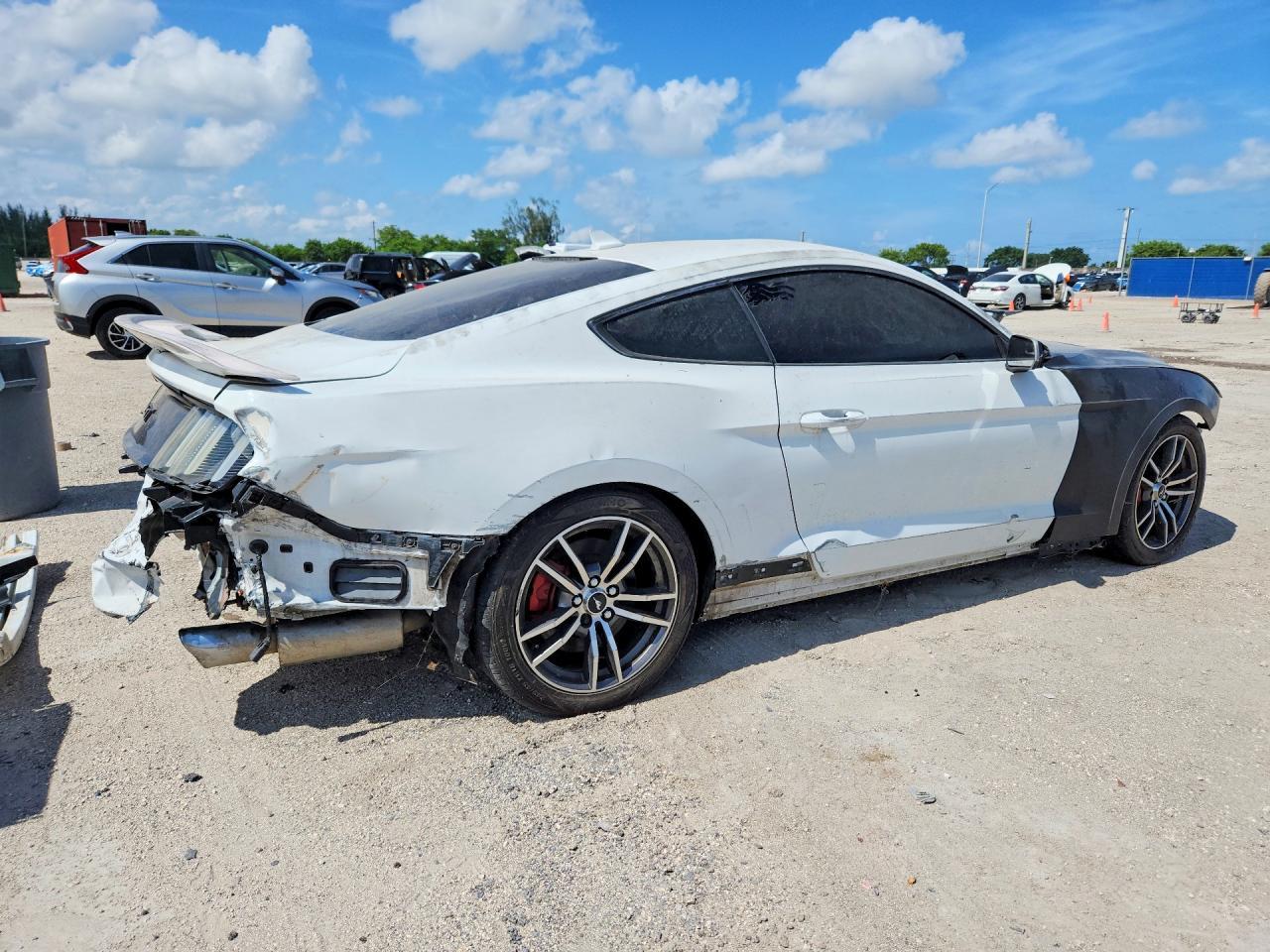 2020 Ford Mustang Gt - Image 3