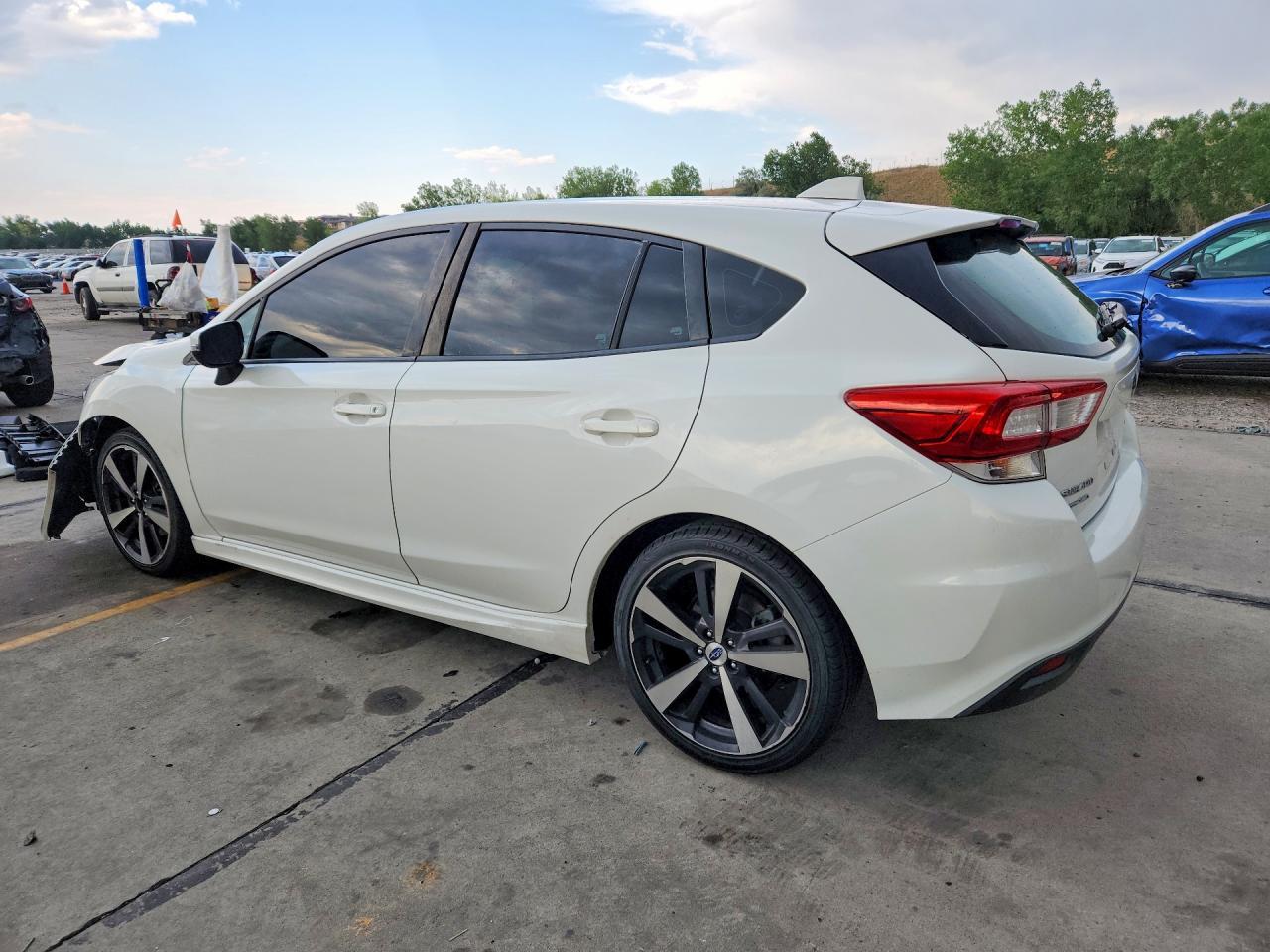 2017 Subaru Impreza Sport - Фото 2