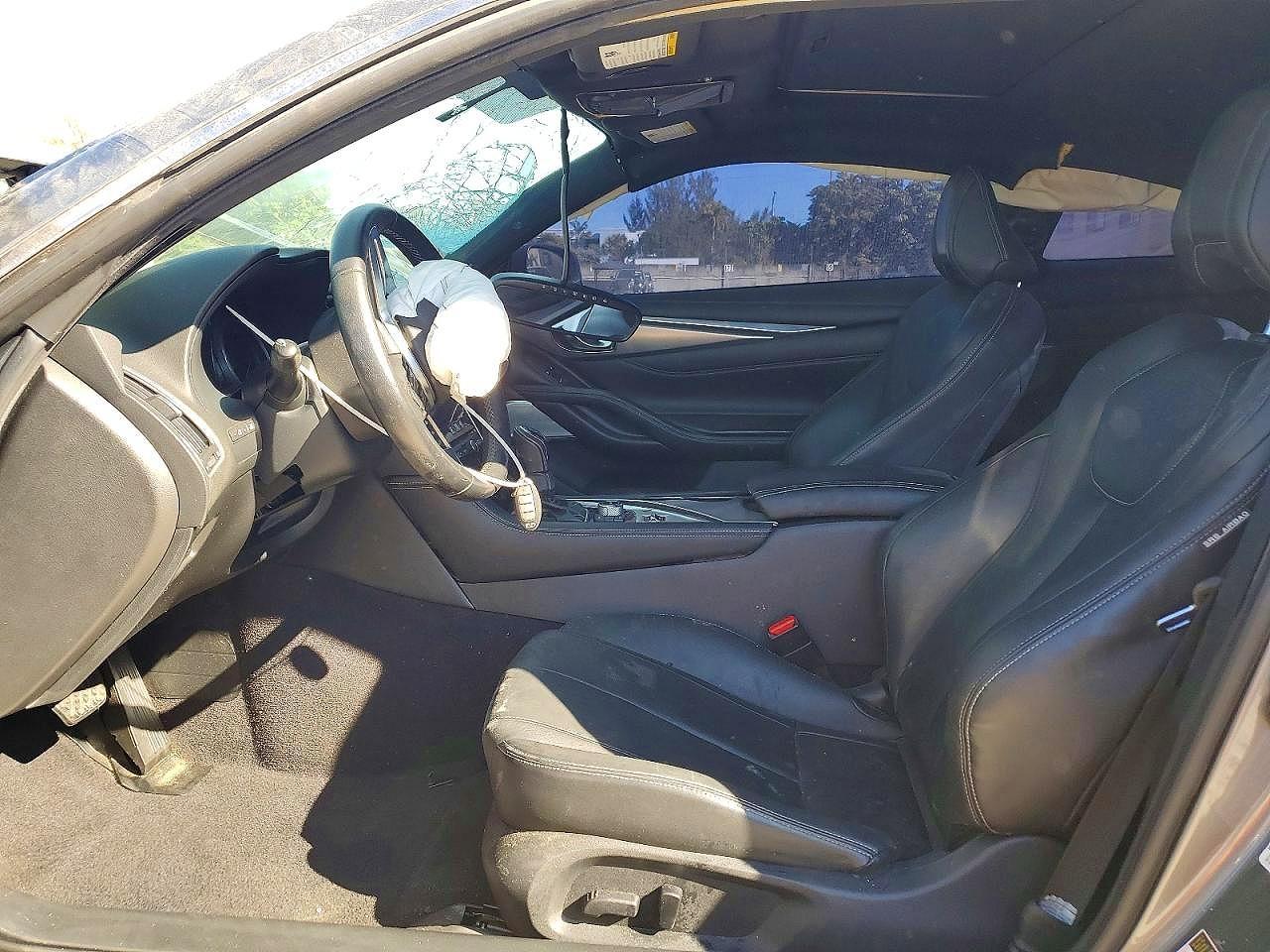 2017 Infiniti Q60 2.0T Premium - Фото 7